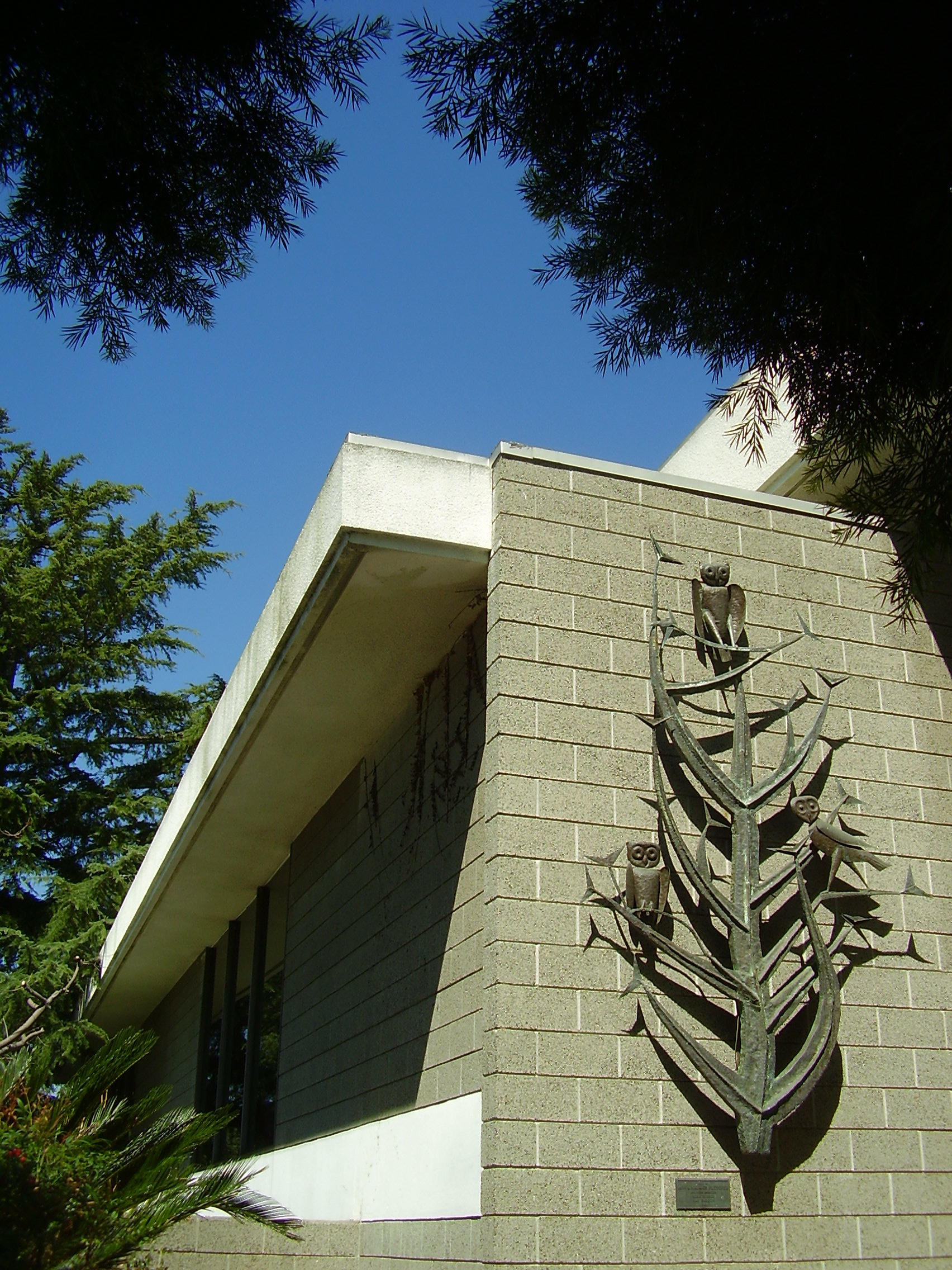Altadena Main Library surrounded by trees